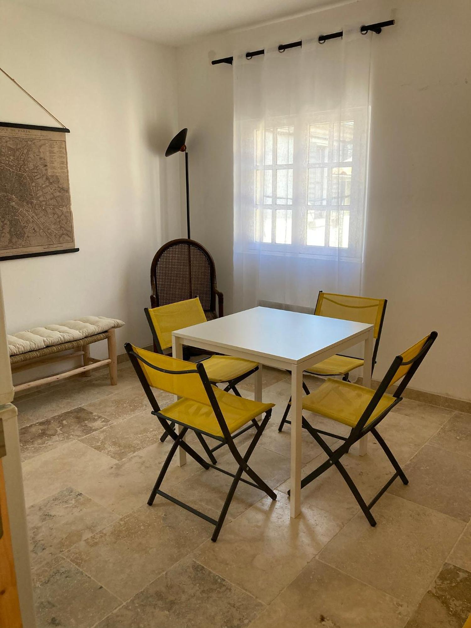 Chambres Independantes En Plein Centre Historique Beaucaire  Kültér fotó