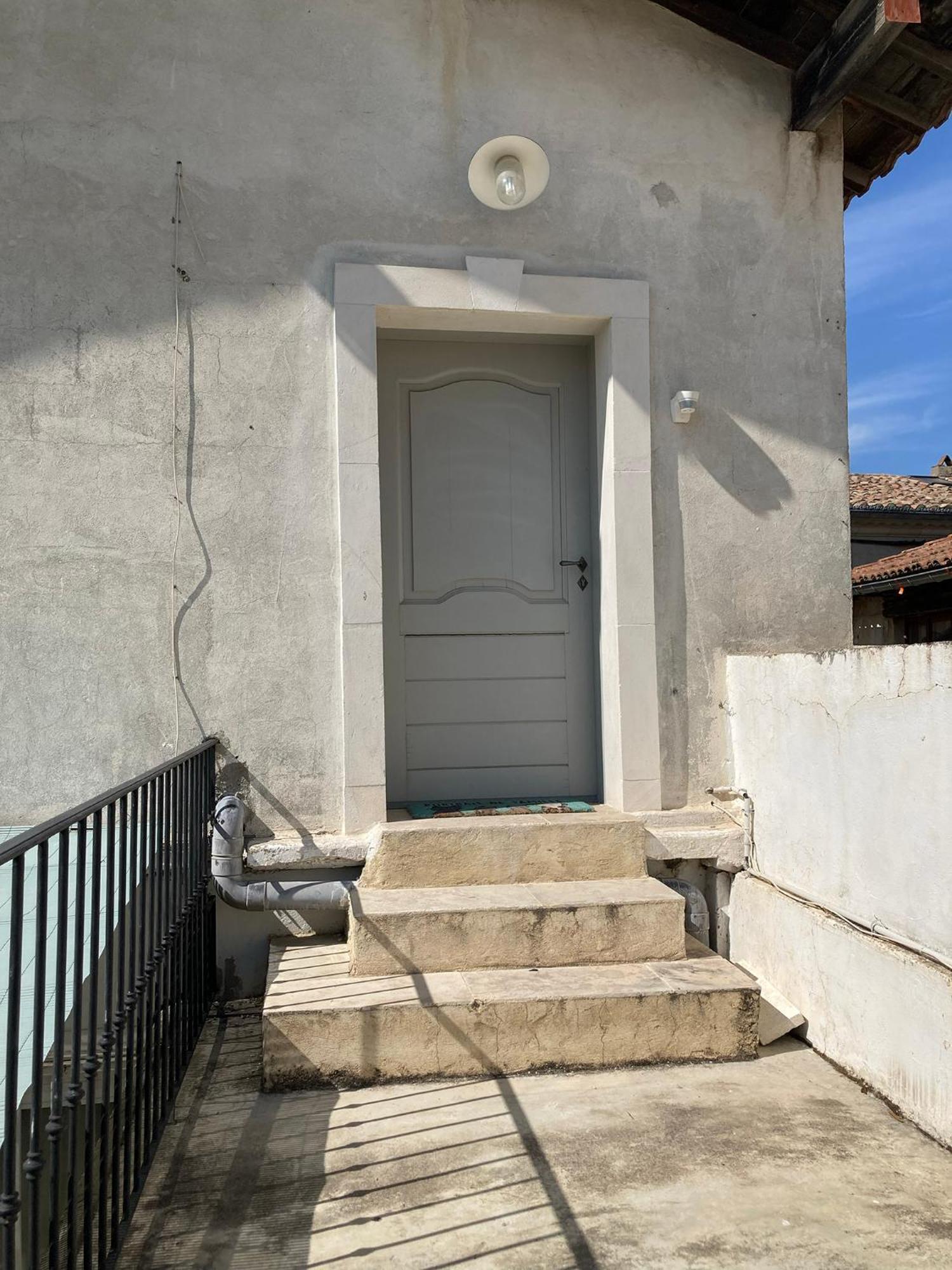 Chambres Independantes En Plein Centre Historique Beaucaire  Kültér fotó